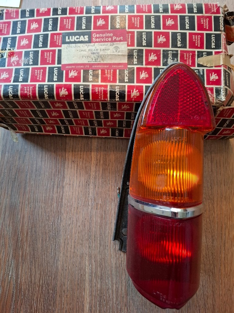 Austin/Morris Oxford mk6 Lucas achterlicht ( n.o.s.), Auto-onderdelen, Verlichting, Ophalen of Verzenden, Nieuw, Austin