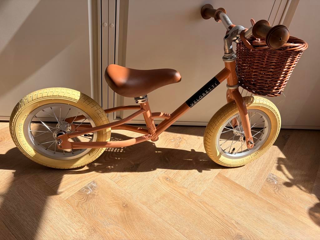 Tricycle veloretti met rieten mandje, Fietsen en Brommers, Fietsaccessoires | Fietsmanden, Ophalen of Verzenden, Nieuw, Fietsmand