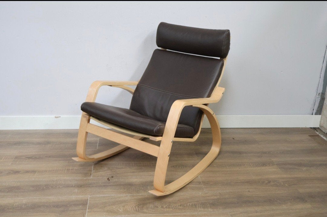 Ikea Poäng Schommelstoel met Bruin Leder en Houten Frame, Modern, Scandinavisch, Comfort, Bruin, Ophalen of Verzenden, Zo goed als nieuw