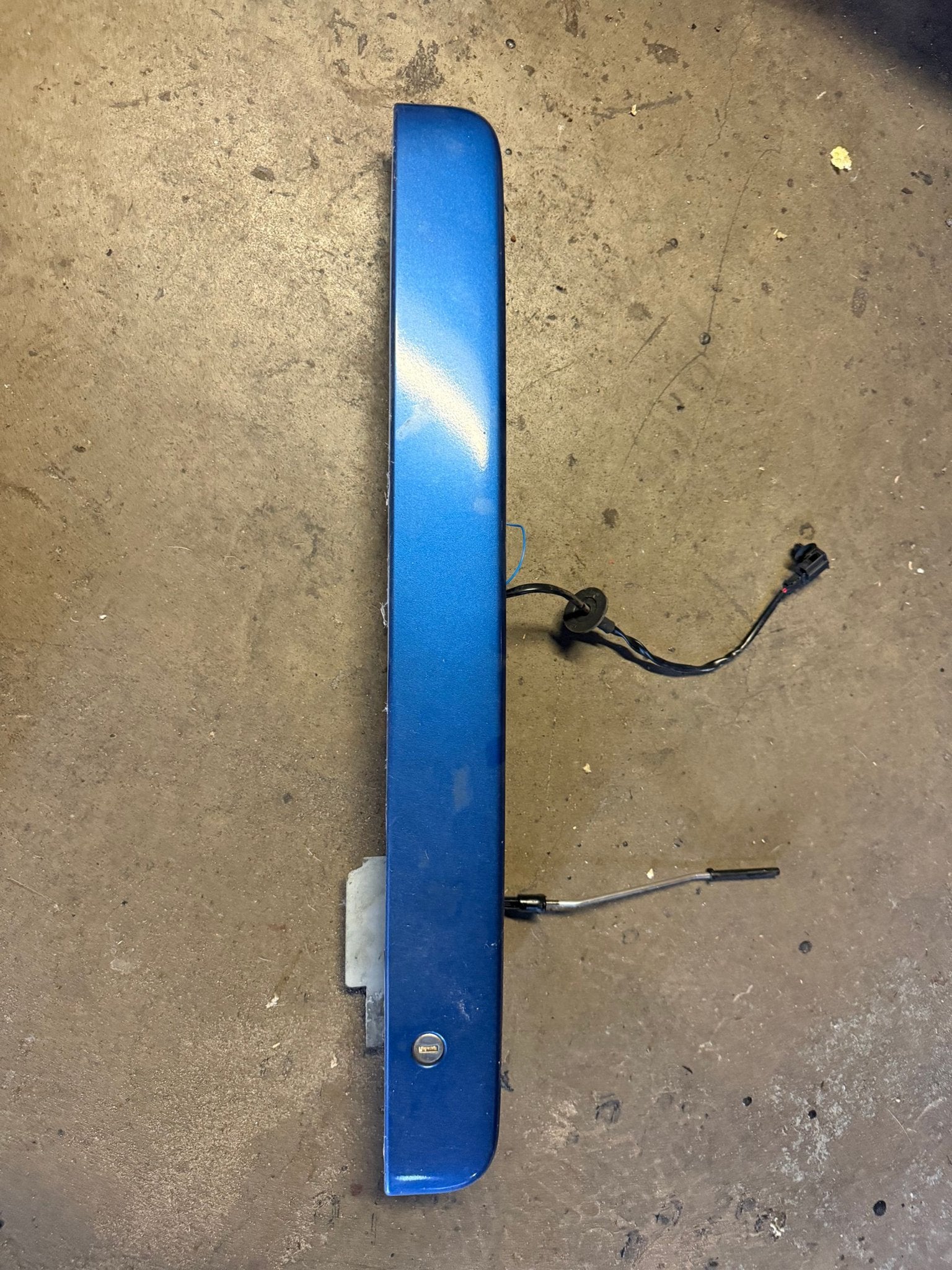 Volkswagen T5 achterdeur afdekkap met kentekenverlichting, Gebruikt, Volkswagen, Ophalen of Verzenden, Achter