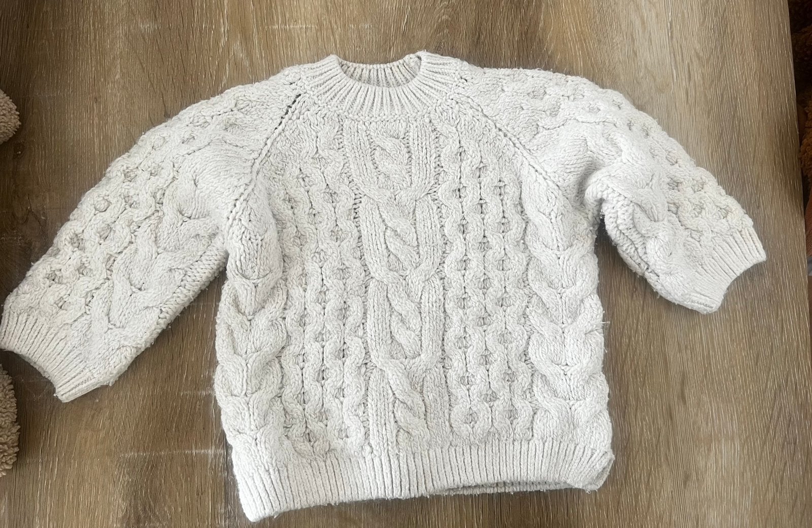 Zara creme gebreid trui maat 86, Ophalen of Verzenden, Zo goed als nieuw, Meisje, Truitje of Vestje