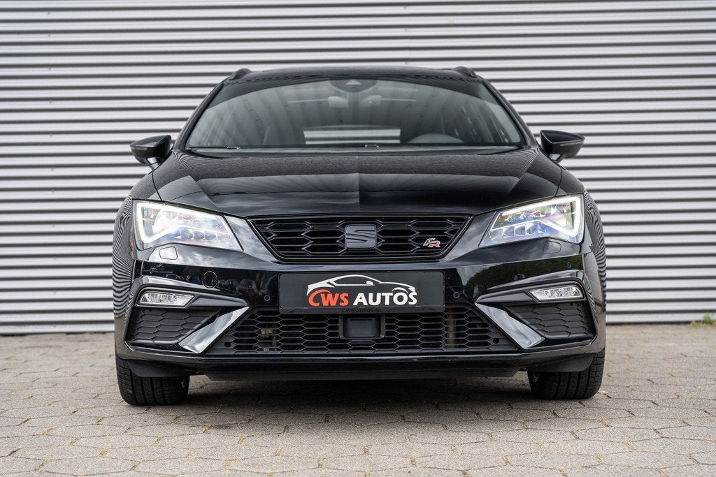 Seat LEON 1.5 TSI FR Ultimate Edition BLACK*VIRTUAL*ACC*DCC*, 4 cilinders, 150 pk, 620 kg, Zwart