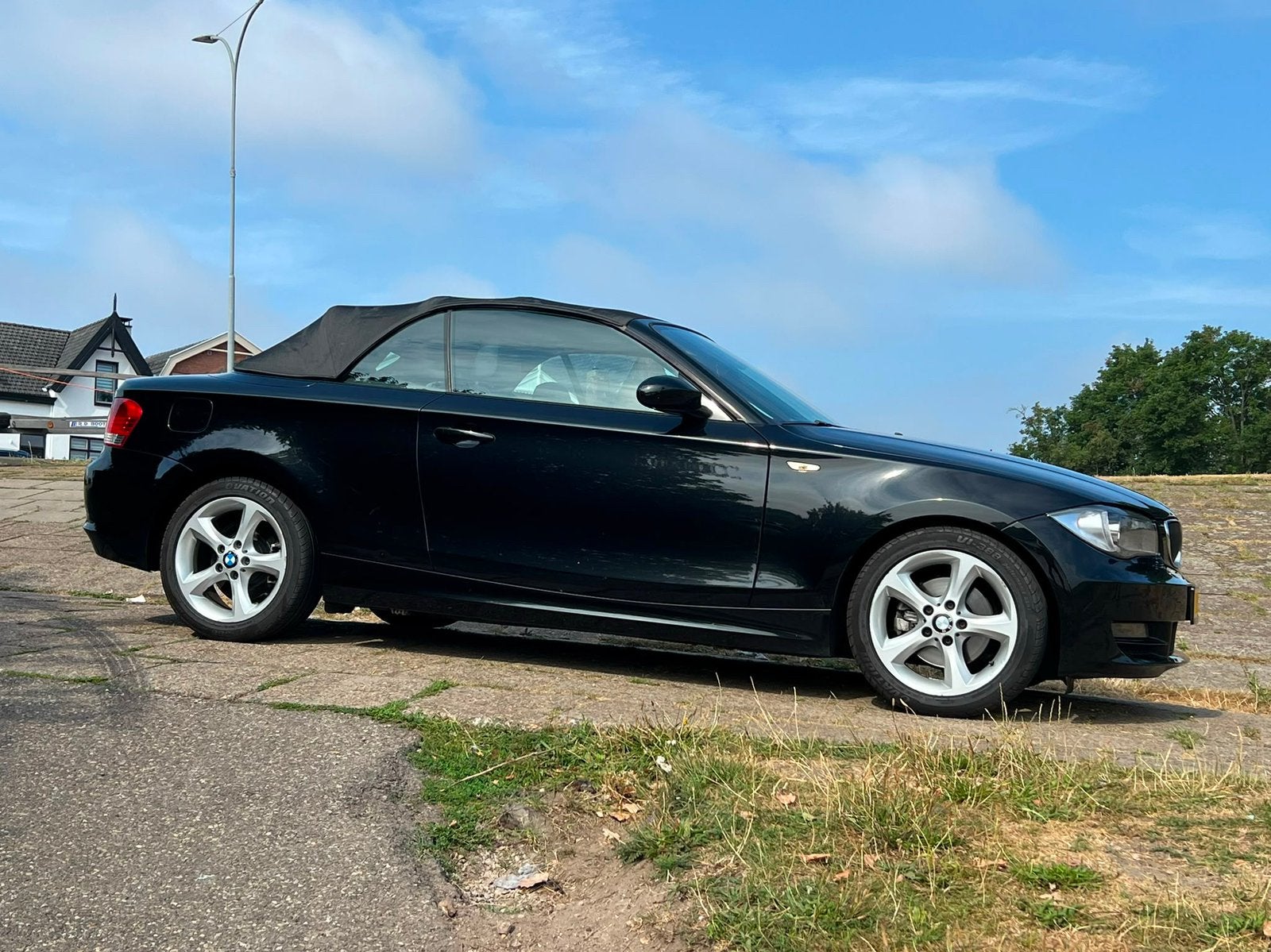BMW 1-Serie 2.0 120I Cabrio AUT 2008 Zwart, Auto's, 1995 cc, 4 cilinders, Cabriolet, Zwart