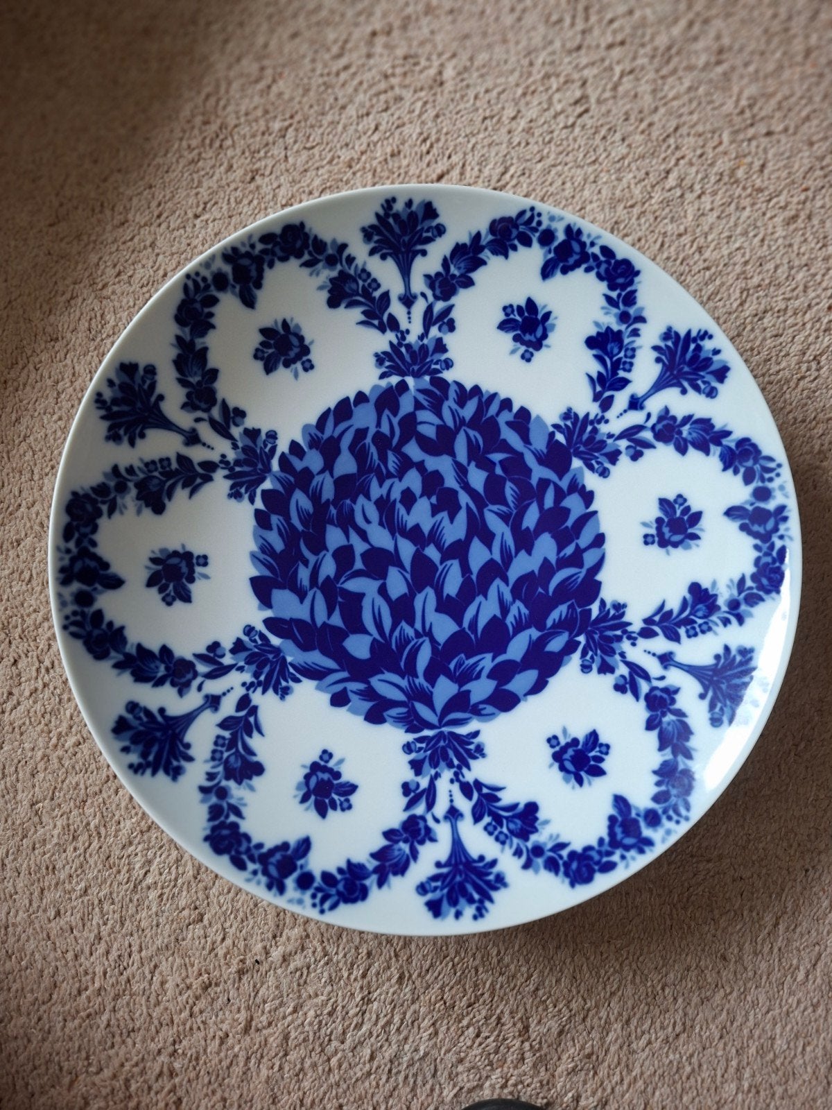 Prachtig Blauw Bord met Bloemmotief (Duits), Ophalen