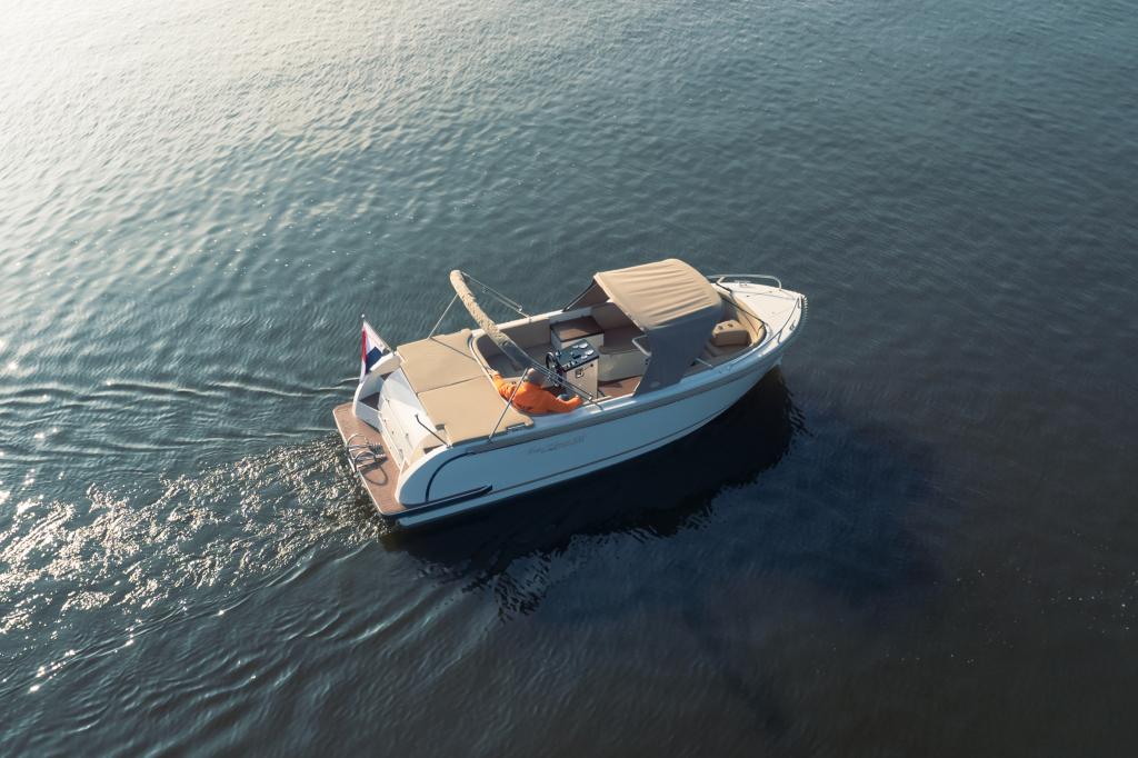 Lago Amore 633 Tender Anniversary Limited Edition (bj 2026), Watersport en Boten, Sloepen, Nieuw, Overige brandstoffen, Polyester
