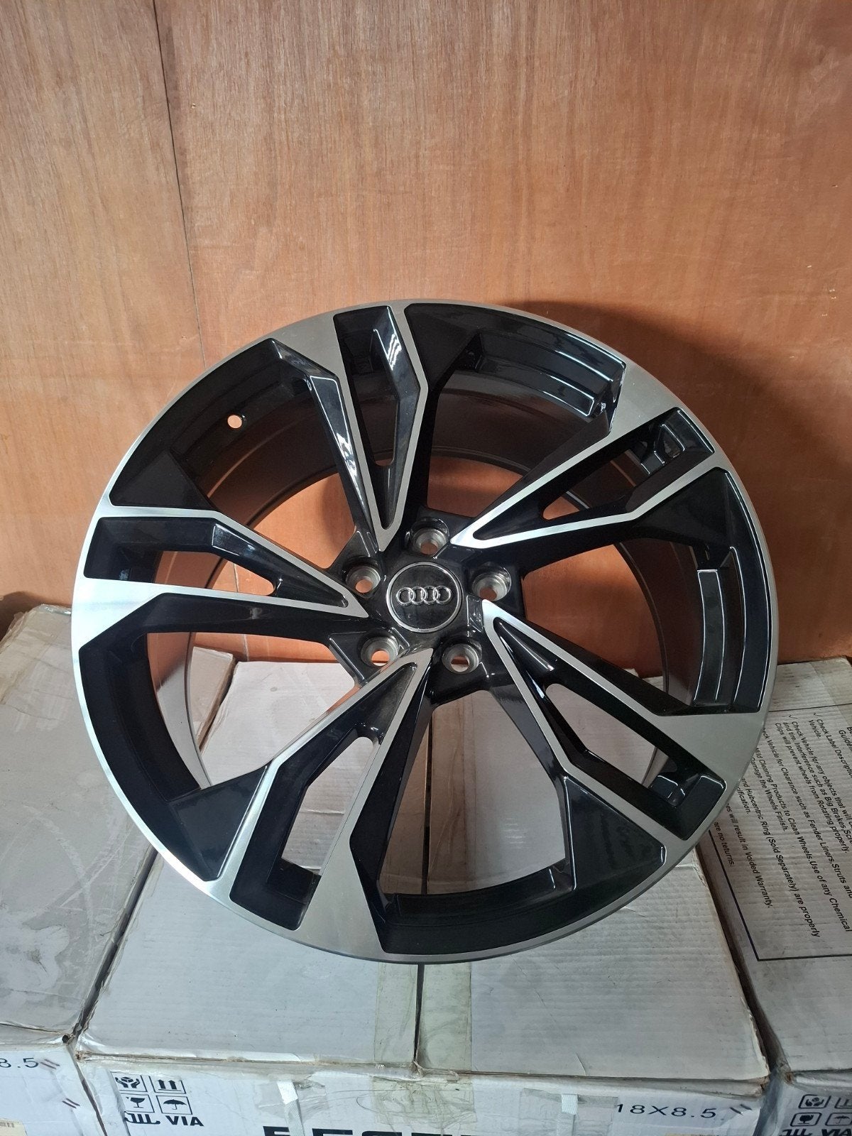 Nieuwe 19 inch Audi Velg - Zwart/Gepolijst, Ophalen, Nieuw, Seat