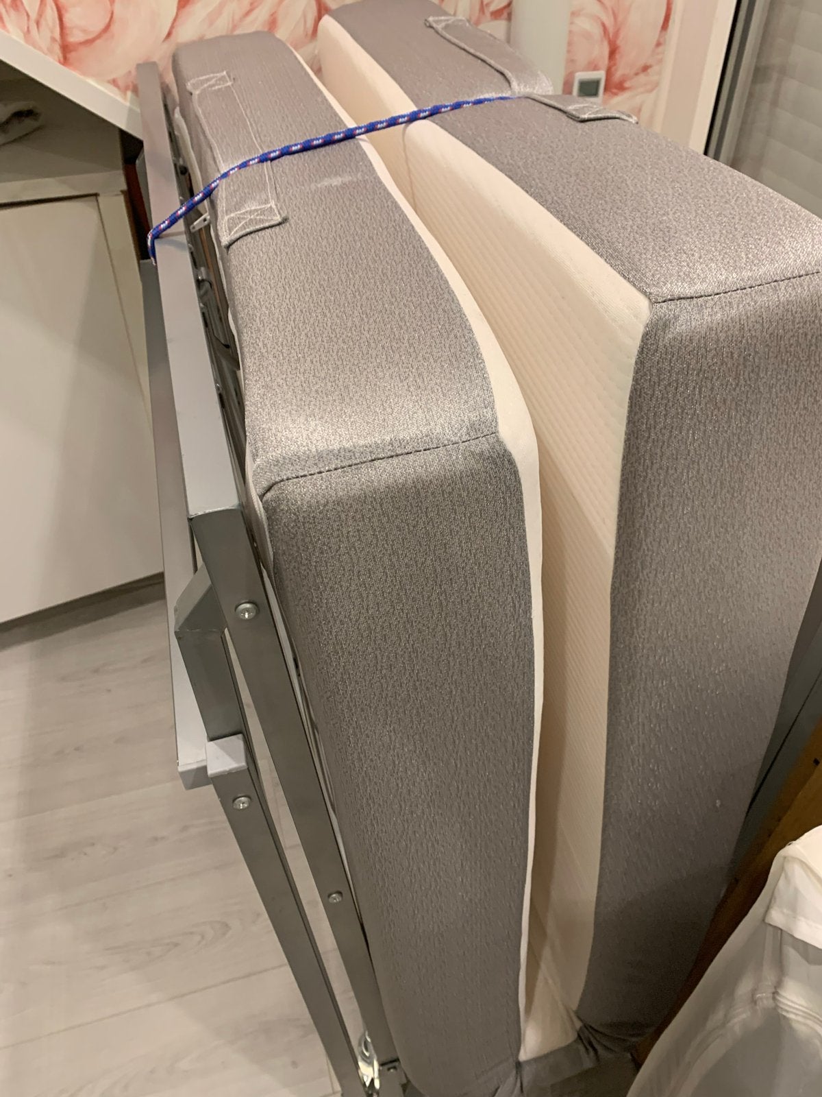 Vouwbed Olsen 90x200 nieuwstaat . confortabel dik matras, Ophalen, Verstelbaar, 90 cm, Eenpersoons