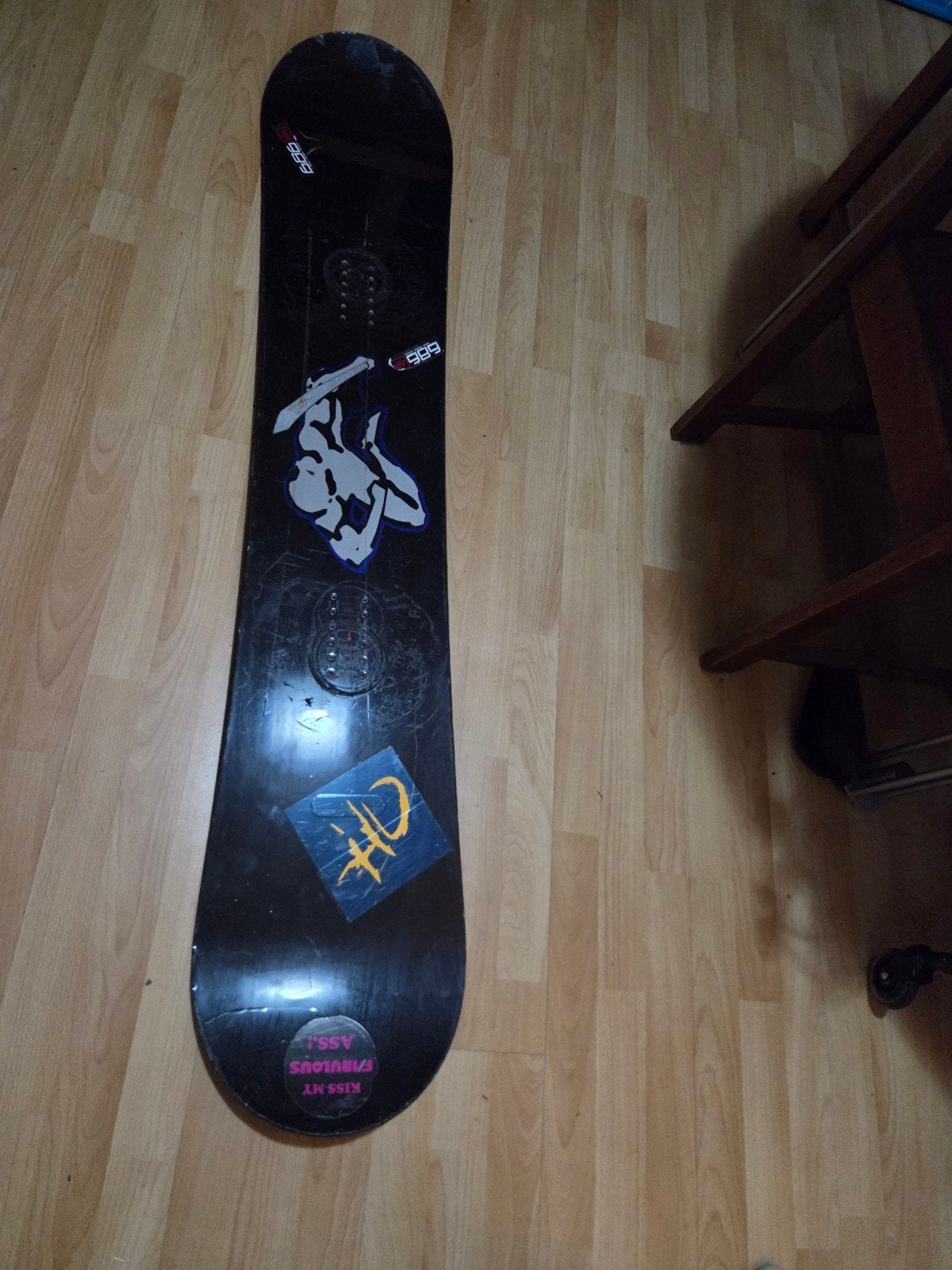 Atomic Snowboard - Gebruikt, heeft slijp- en waxbeurt nodig, Sport en Fitness, Snowboarden, Ophalen