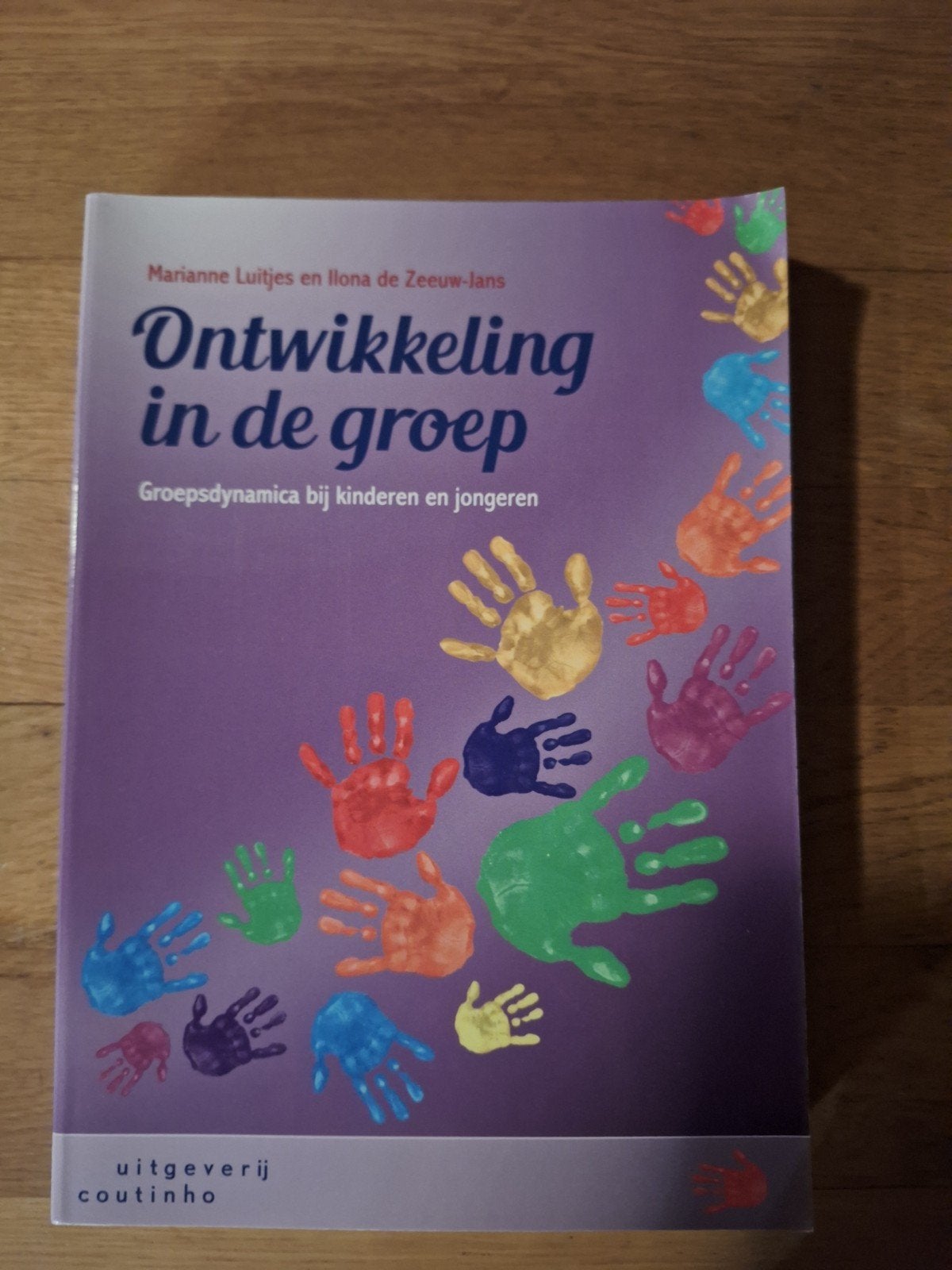 Ontwikkeling in de groep - Groepsdynamica bij kinderen..zgan, Zo goed als nieuw, Marianne Luitjes en Ilona de Zeeuw-Ians, Gamma