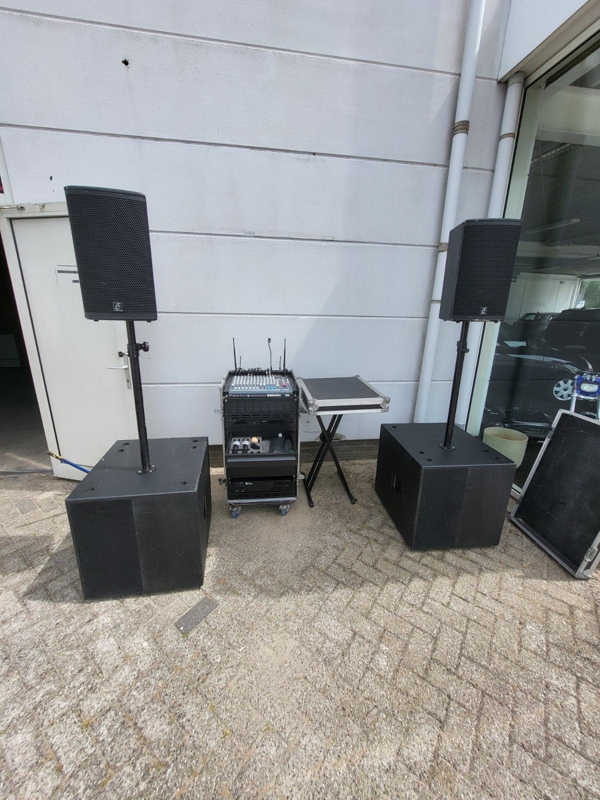 Complete zanginstaltie !!!  voor 250 mensen, Ophalen, Zo goed als nieuw, Minder dan 500 watt