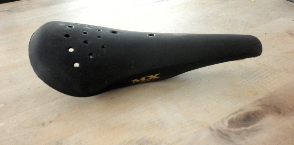 nos gt Mongoose bmx zadel mx hsiang & nos ale voethaken, Ophalen of Verzenden, Nieuw, Aluminium, Minder dan 16 inch