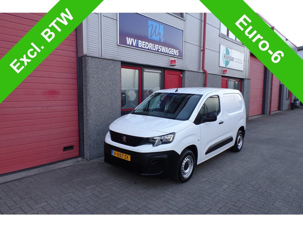 Peugeot Partner 1.6 BlueHDI Pro airco trekhaak (bj 2019), Auto's, Voorwielaandrijving, Stof, Gebruikt, 4 cilinders