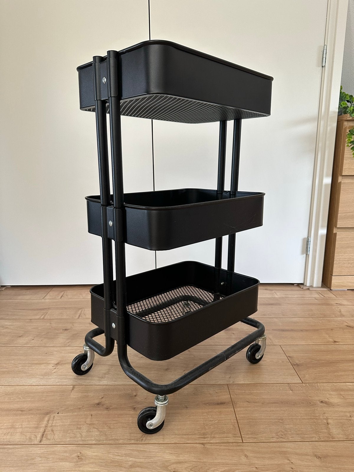 IKEA RÅSKOG trolley - Zwart, goede staat, Ophalen, Zo goed als nieuw