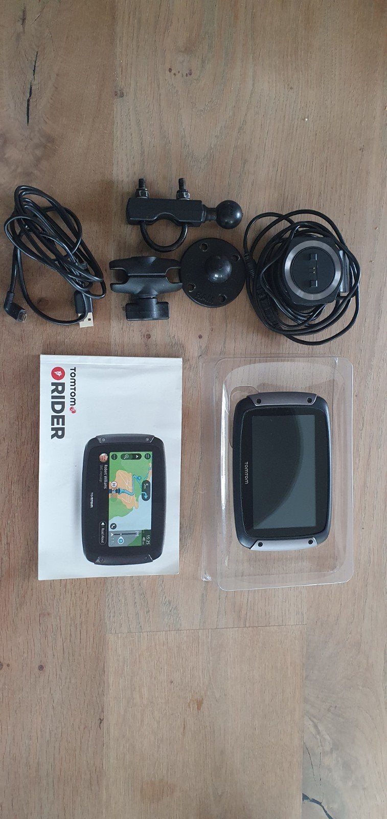TomTom Rider 550 Motornavigatie - Zo goed als nieuw, Ophalen of Verzenden, Zo goed als nieuw