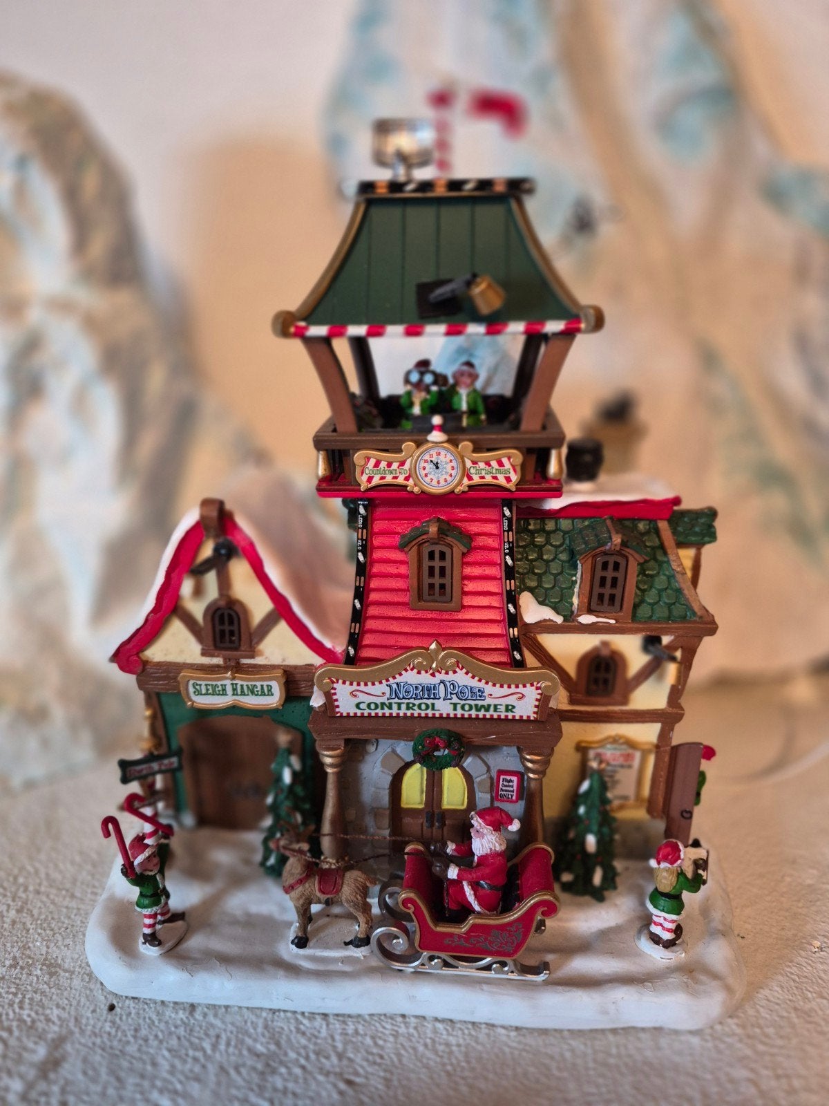 Lemax North pole control tower, Ophalen, Zo goed als nieuw