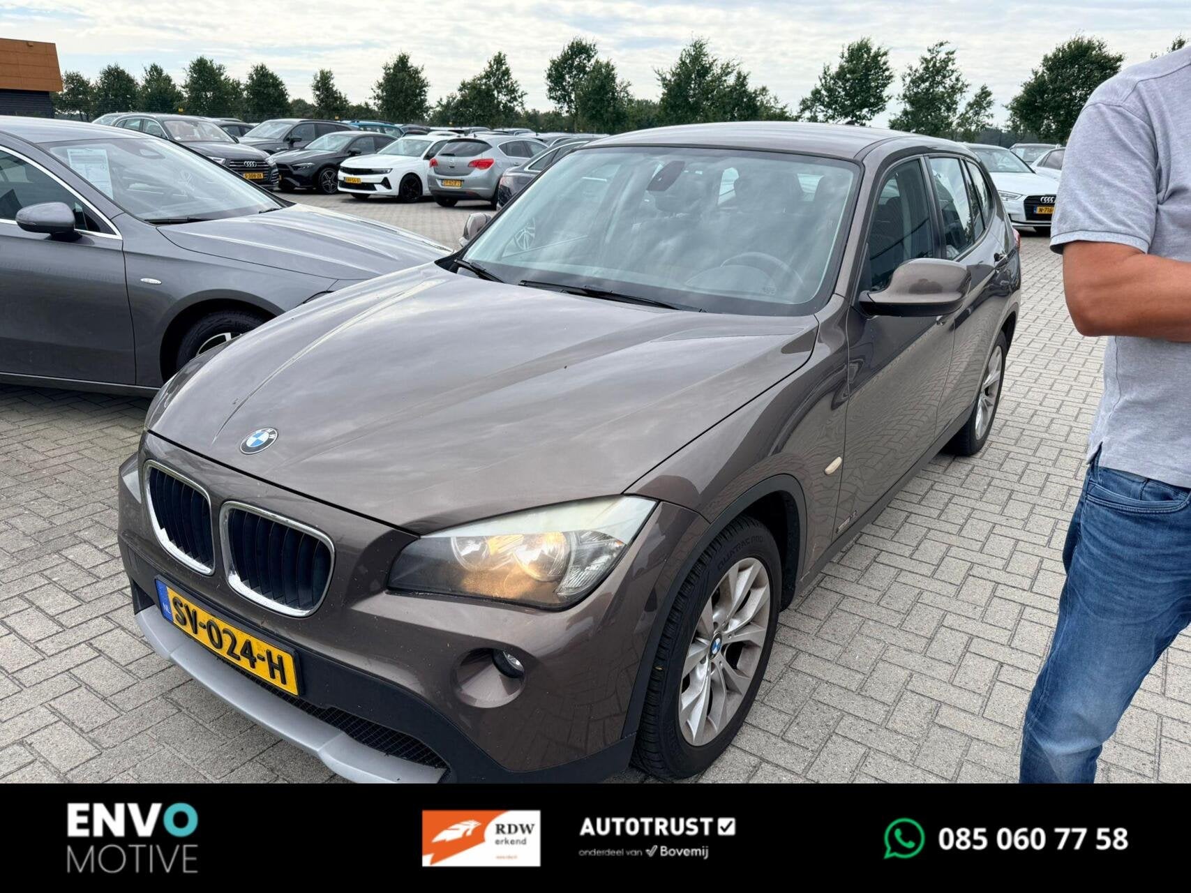 BMW X1 sDrive18i Executive Automaat Trekhaak/PDC/Navi/LMV, Auto's, Euro 5, Origineel Nederlands, Onderhoudsboekje, 1430 kg