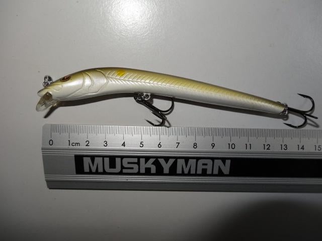 Kunstaas: Sébile Slender Eel 126 Suspending pluggen, Verzenden, Gebruikt, Overige typen