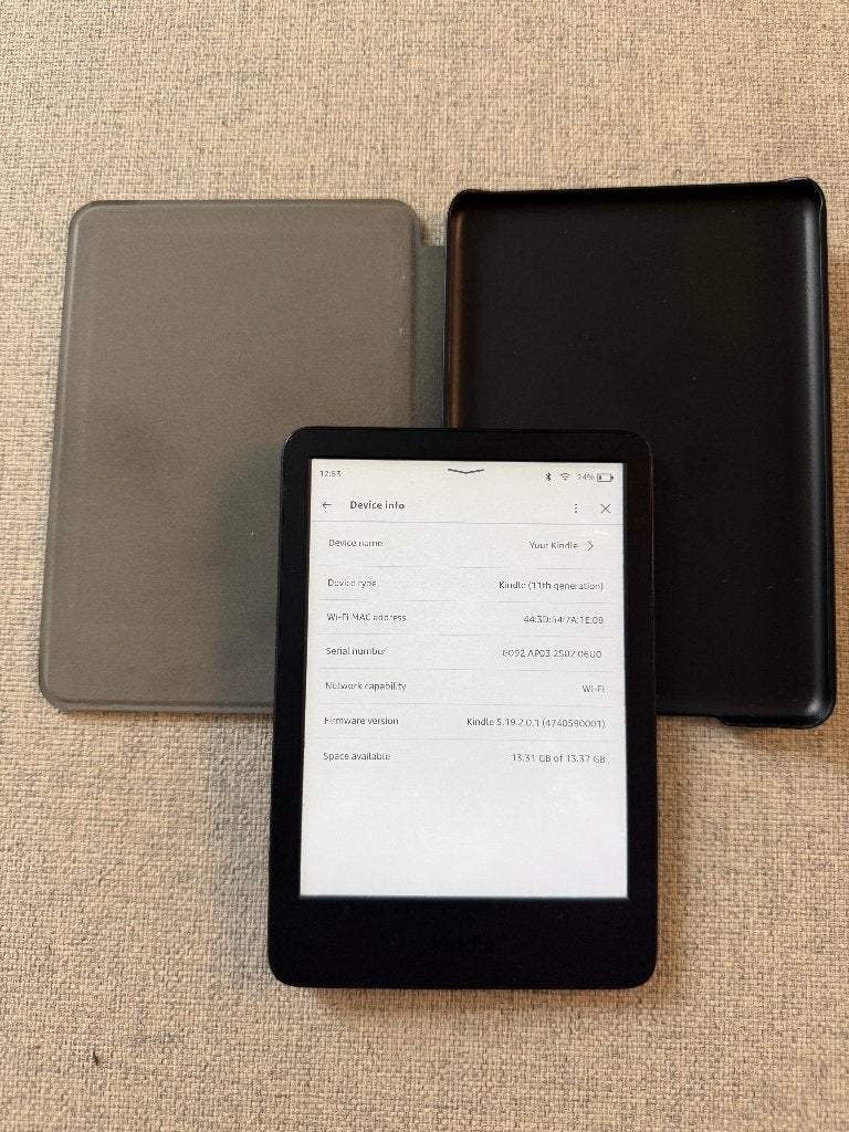 E-Reader Amazon Kindle 11.gen 16GB + Cover(3), Computers en Software, E-readers, Gebruikt, 6 inch of minder, Amazon Kindle, Ophalen of Verzenden