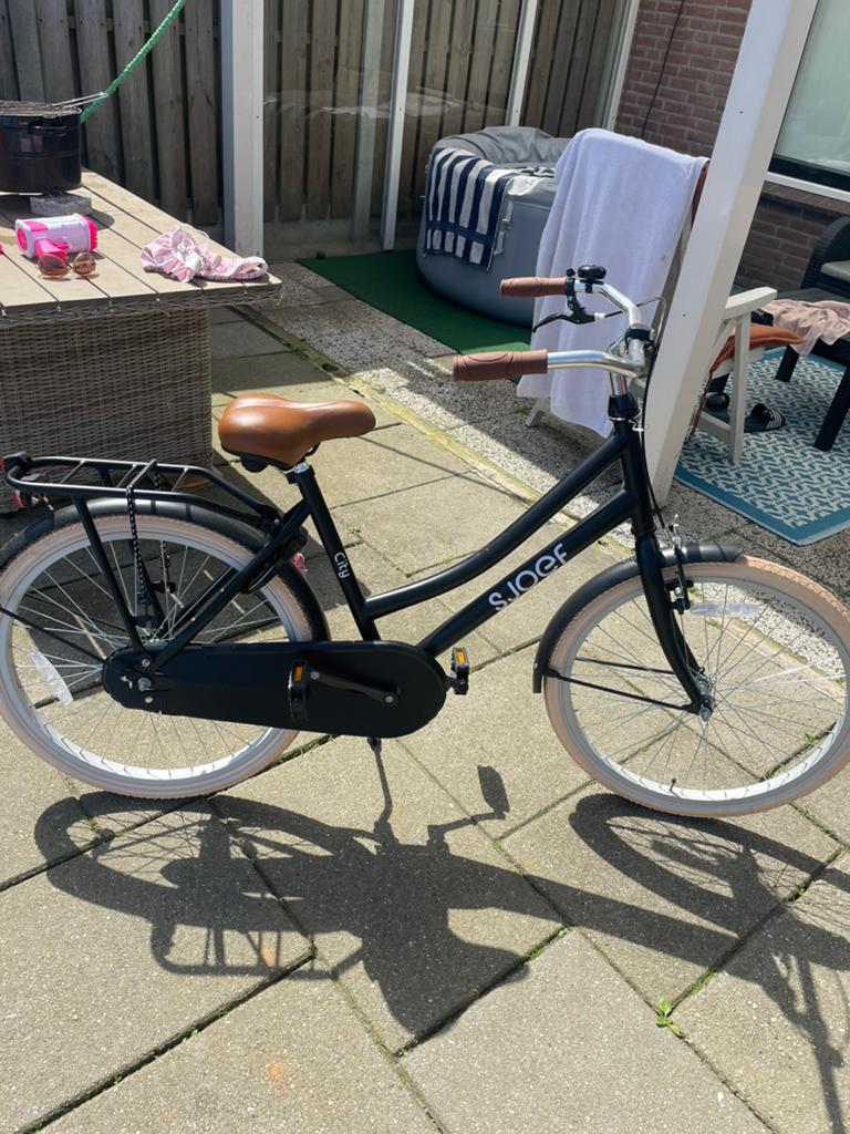 Nieuwe meisjesfiets 24 inch merk sjoef, Zo goed als nieuw, Minder dan 47 cm, 1 zitje, Ophalen