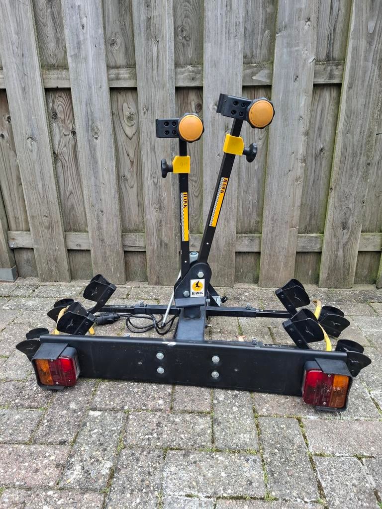 Hawk trekhaak fietsendrager voor  2 fietsen €25,-, Ophalen, Gebruikt, 2 fietsen, Trekhaakdrager
