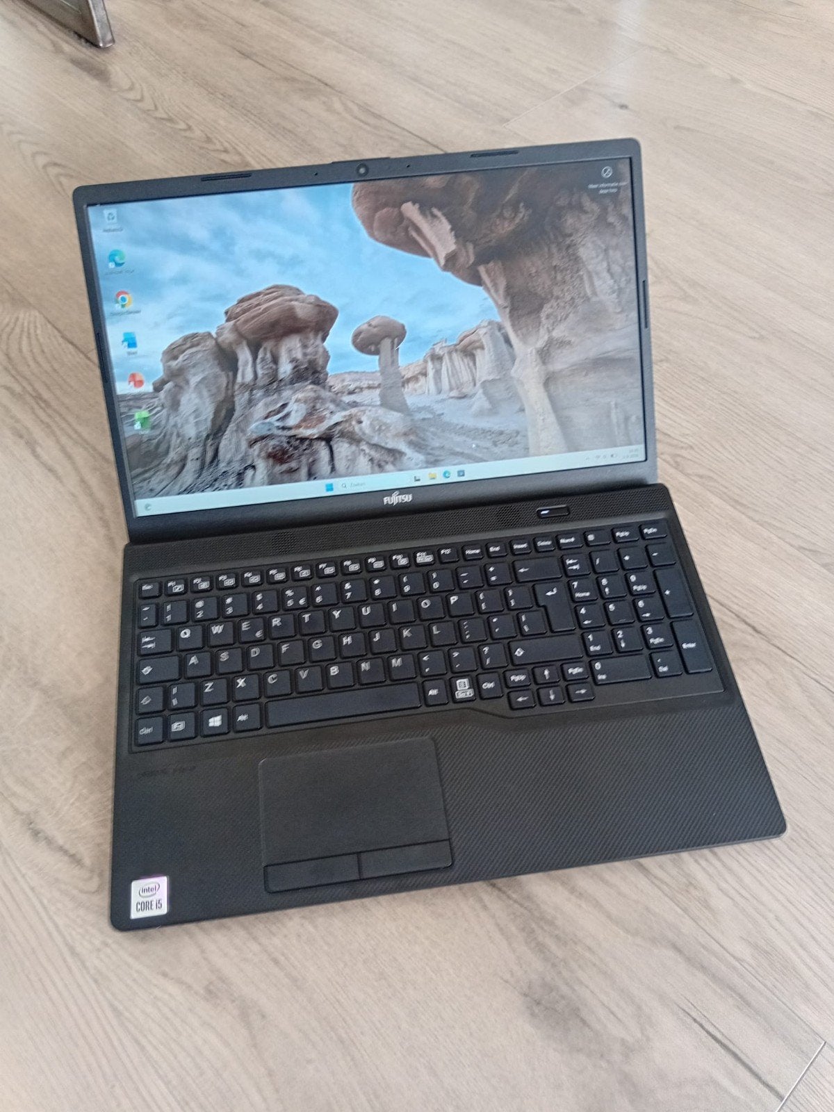 Fujitsu A3510-Intel Core i5 1035G1/8GB/256GB, 2 tot 3 Ghz, 15 inch, Ophalen of Verzenden, Zo goed als nieuw
