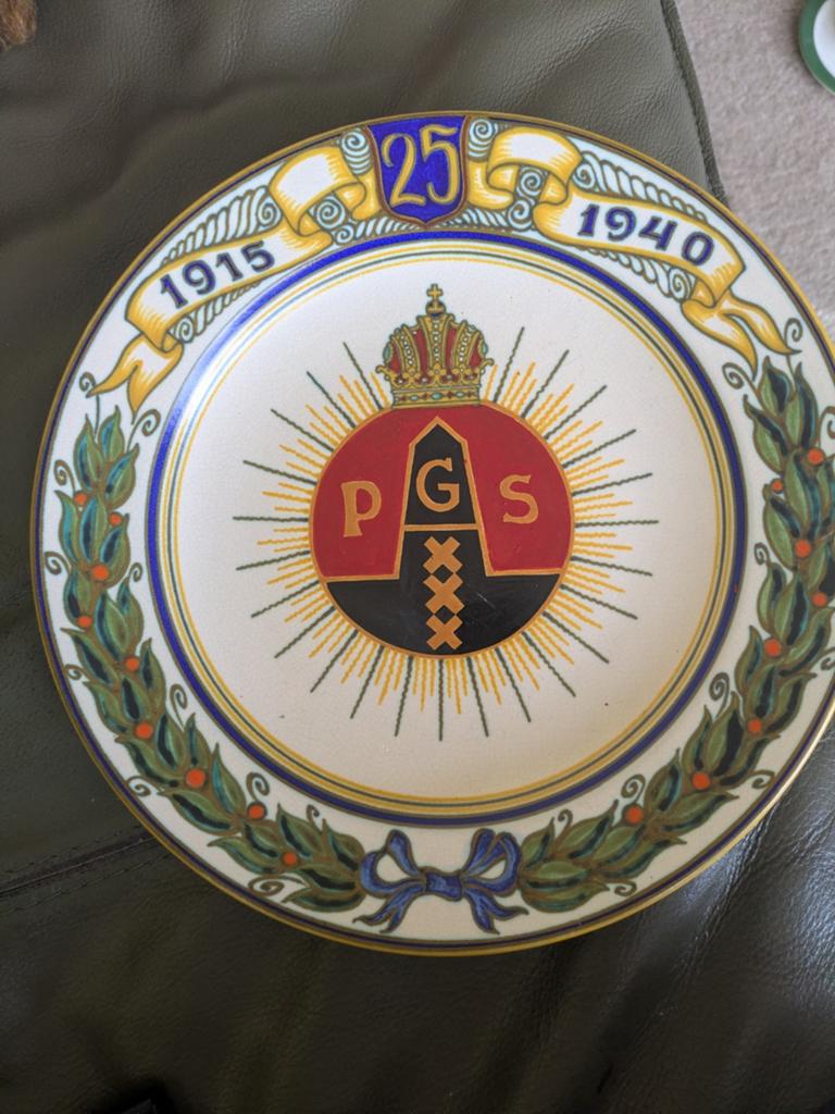 Plateel bord 1940 Amsterdam, Ophalen of Verzenden