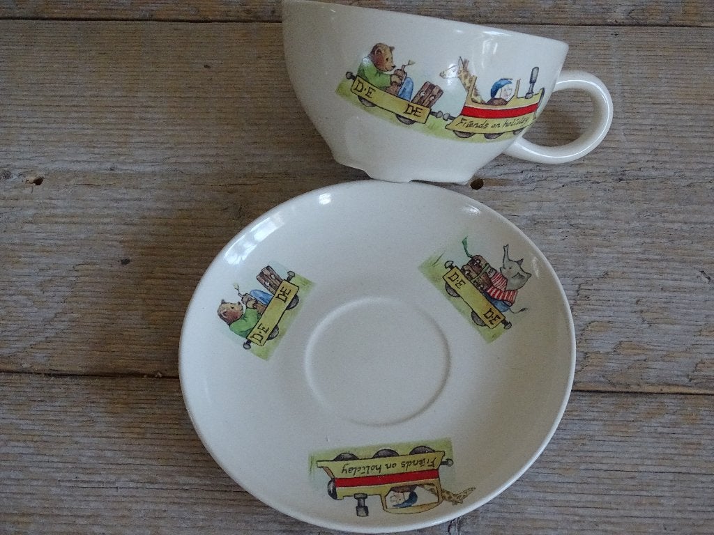 Kinderservies, Jet, FRIENDS ON HOLIDAY, zo goed als nieuw, Overige typen, Ophalen of Verzenden, Zo goed als nieuw, Overige stijlen