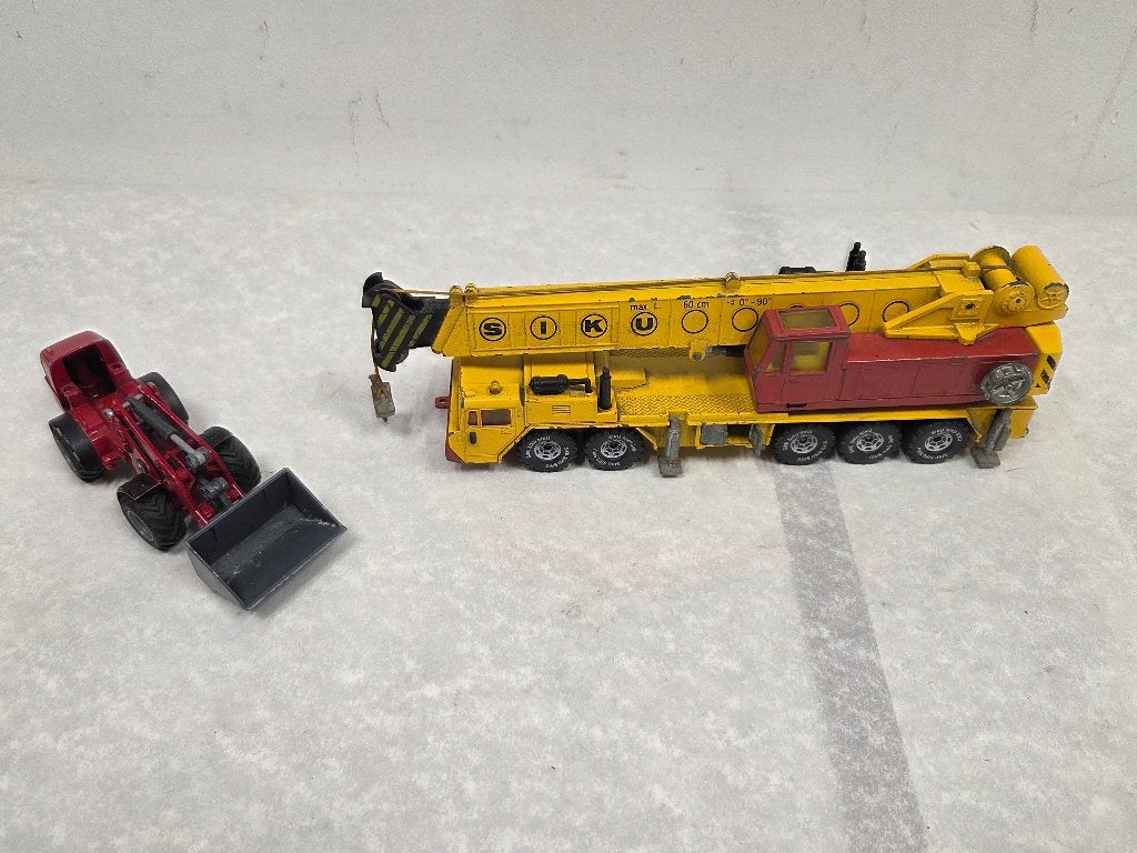 Siku kraanwagen en minishovel, Ophalen of Verzenden, Gebruikt, Bus of Vrachtwagen