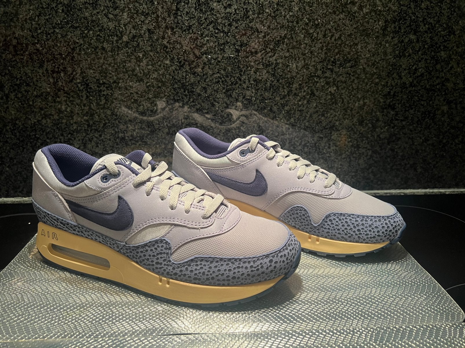 Nike Air Max 1 86 'PRM "Blue Safari" EU44, Blauw, Nieuw, Ophalen of Verzenden, Sneakers of Gympen