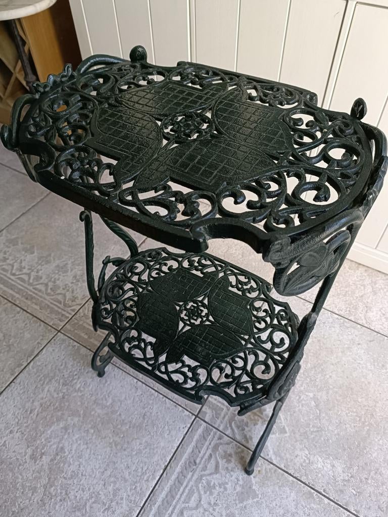 Antieke gietijzeren plantentafel met 2 etages, Ophalen