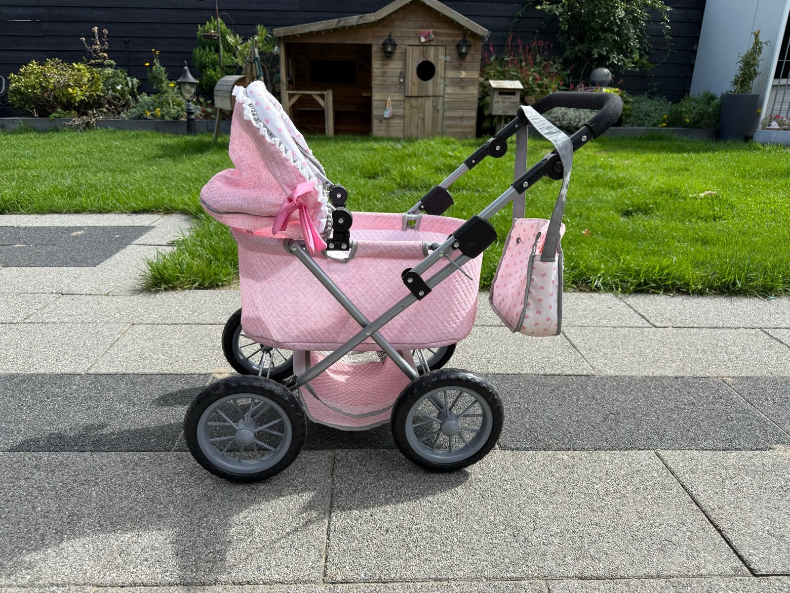 Poppenspeelgoed set – kinderwagen, kinderstoel en badje, Ophalen, Gebruikt, Babypop