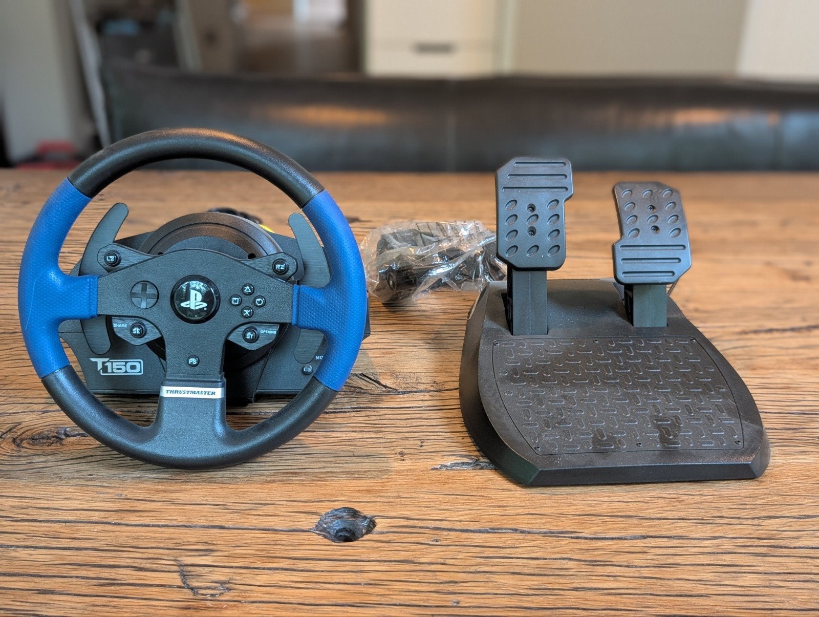Thrustmaster T150 NIEUW racestuur met pedalen voor PlayStati, Ophalen of Verzenden, Zo goed als nieuw, Stuur of Pedalen, PlayStation 4