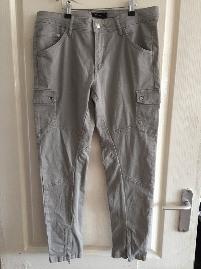 Phard broek 28 grijs(2B22), Tweedehands verkoop, Ophalen of Verzenden, Tweedehands verkoop, Maat 38/40 (M)