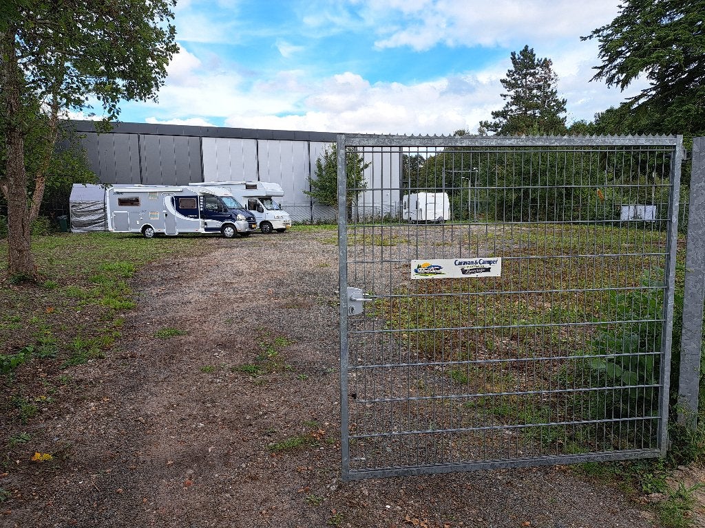 Te huur stallingplekken, Ophalen of Verzenden, Gebruikt