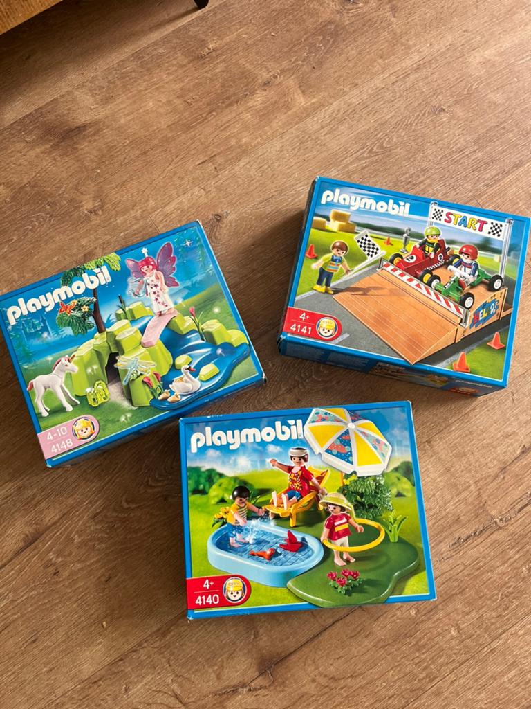 Playmobil drie complete sets, Kinderen en Baby's, Speelgoed | Playmobil, Ophalen of Verzenden, Zo goed als nieuw