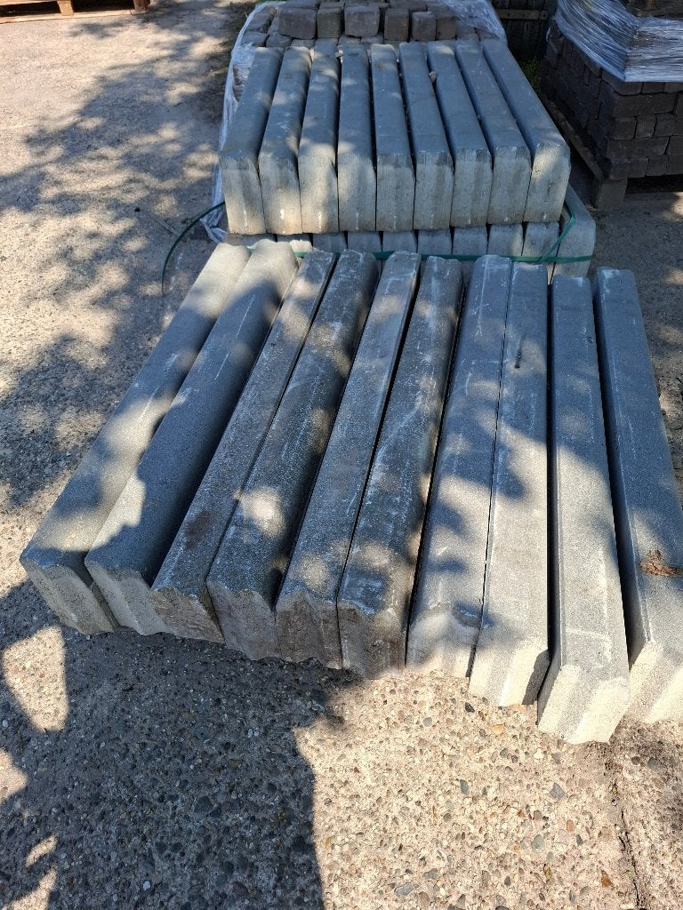 TE KOOP 28 GAZONBANDEN VOOR OPSLUITING, Ophalen, Nieuw, Beton, Overige typen