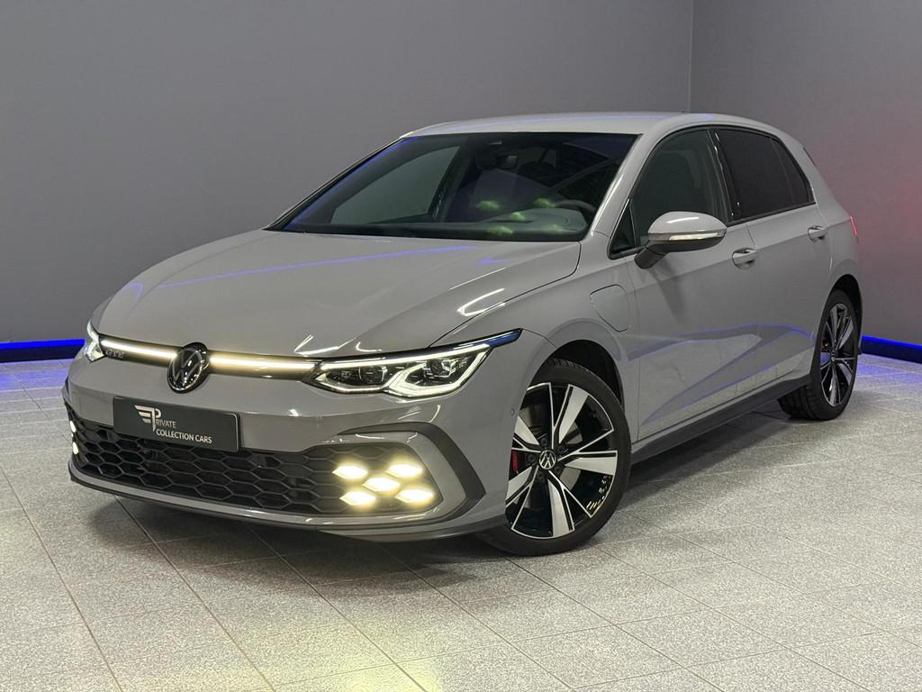 Volkswagen Golf 1.4 eHybrid GTE HUD|IQ.Light|Camera, Stof, Gebruikt, 4 cilinders, 245 pk