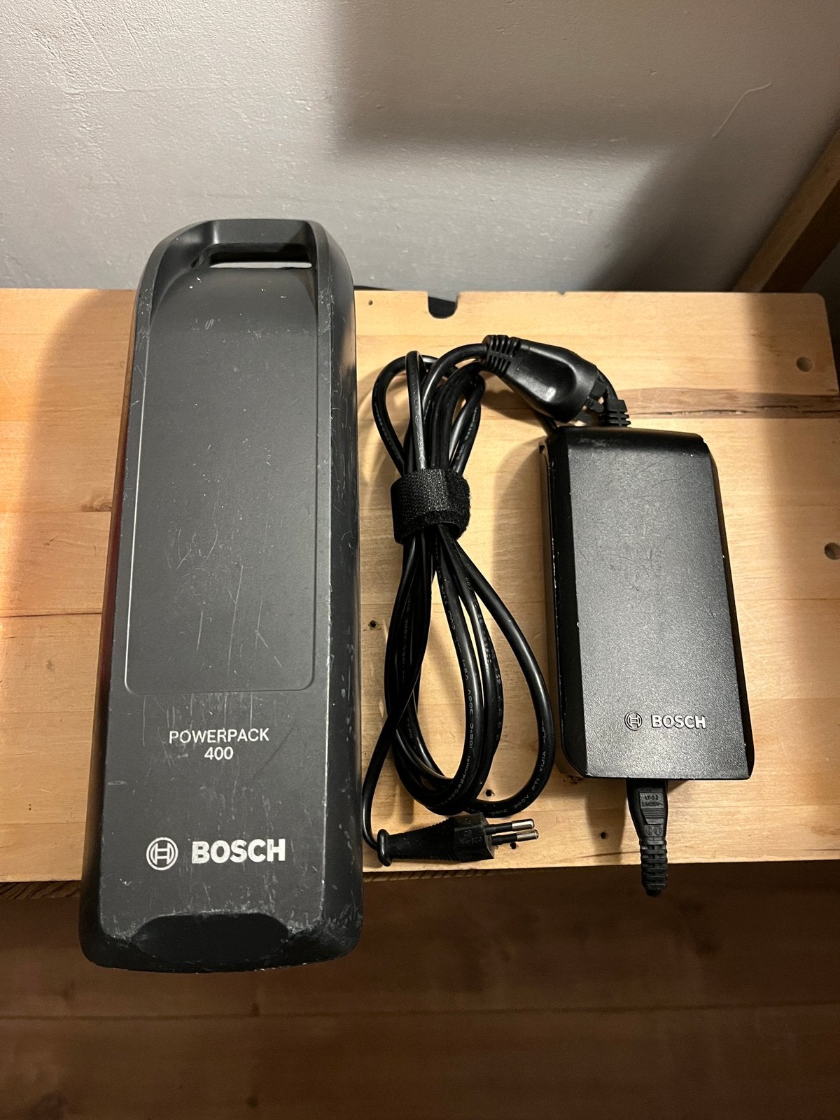 Bosch powerpack 400 + regenhuif plus, Zo goed als nieuw