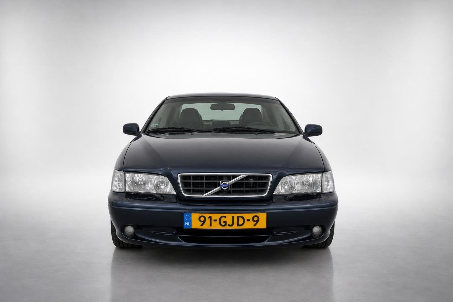 Volvo C70 Convertible 2.0 T - 5 cilinder|zeer goede staat|on, Voorwielaandrijving, C70, Gebruikt, Automatische klimaatregeling
