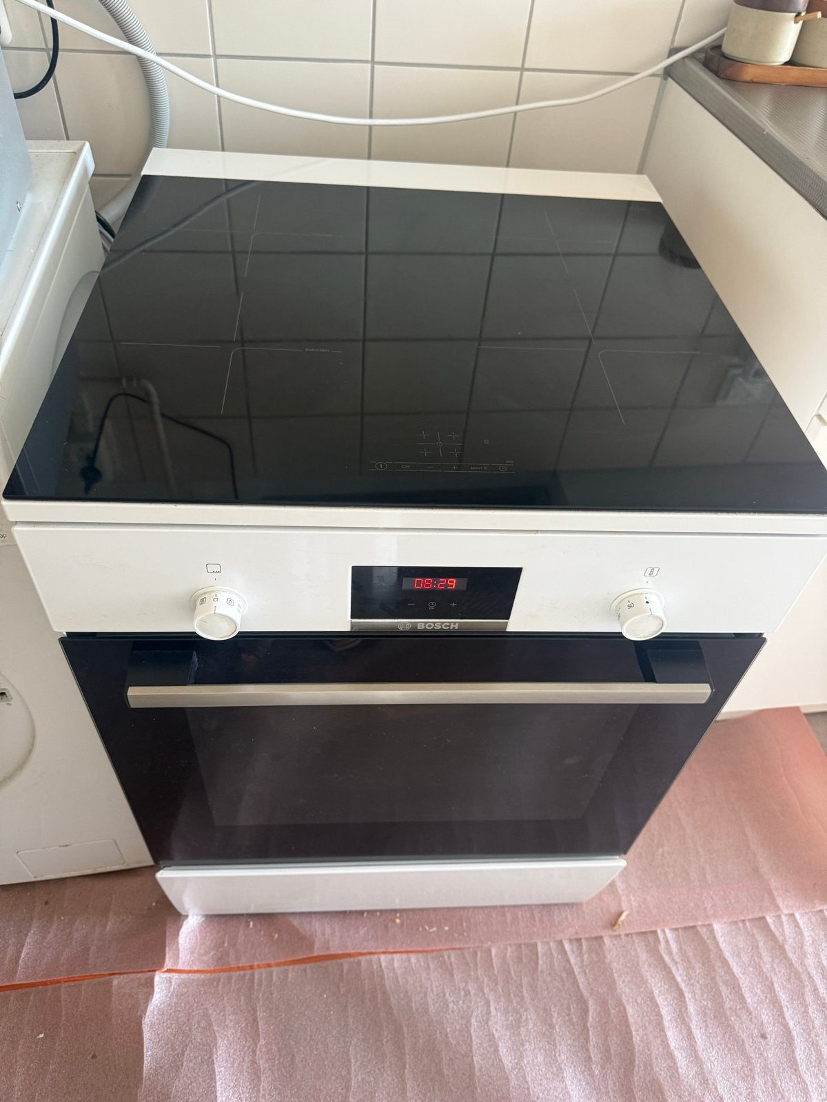 Bosch fornuis met inductiekookplaat - ZGAN, Witgoed en Apparatuur, Fornuizen, Ophalen, 4 kookzones, Zo goed als nieuw, Inductie