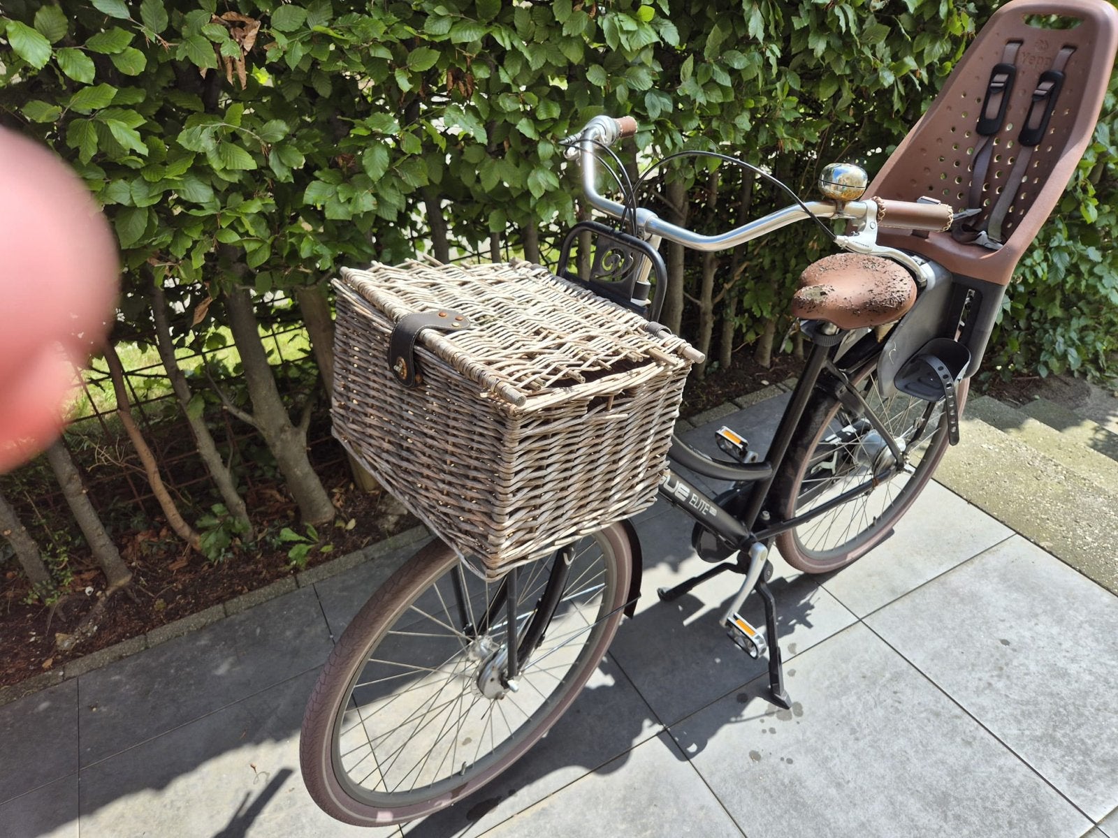 Vogue Elite damesfiets met en mand, Fietsen en Brommers, Fietsen | Dames | Damesfietsen, Ophalen, Gebruikt, Overige merken