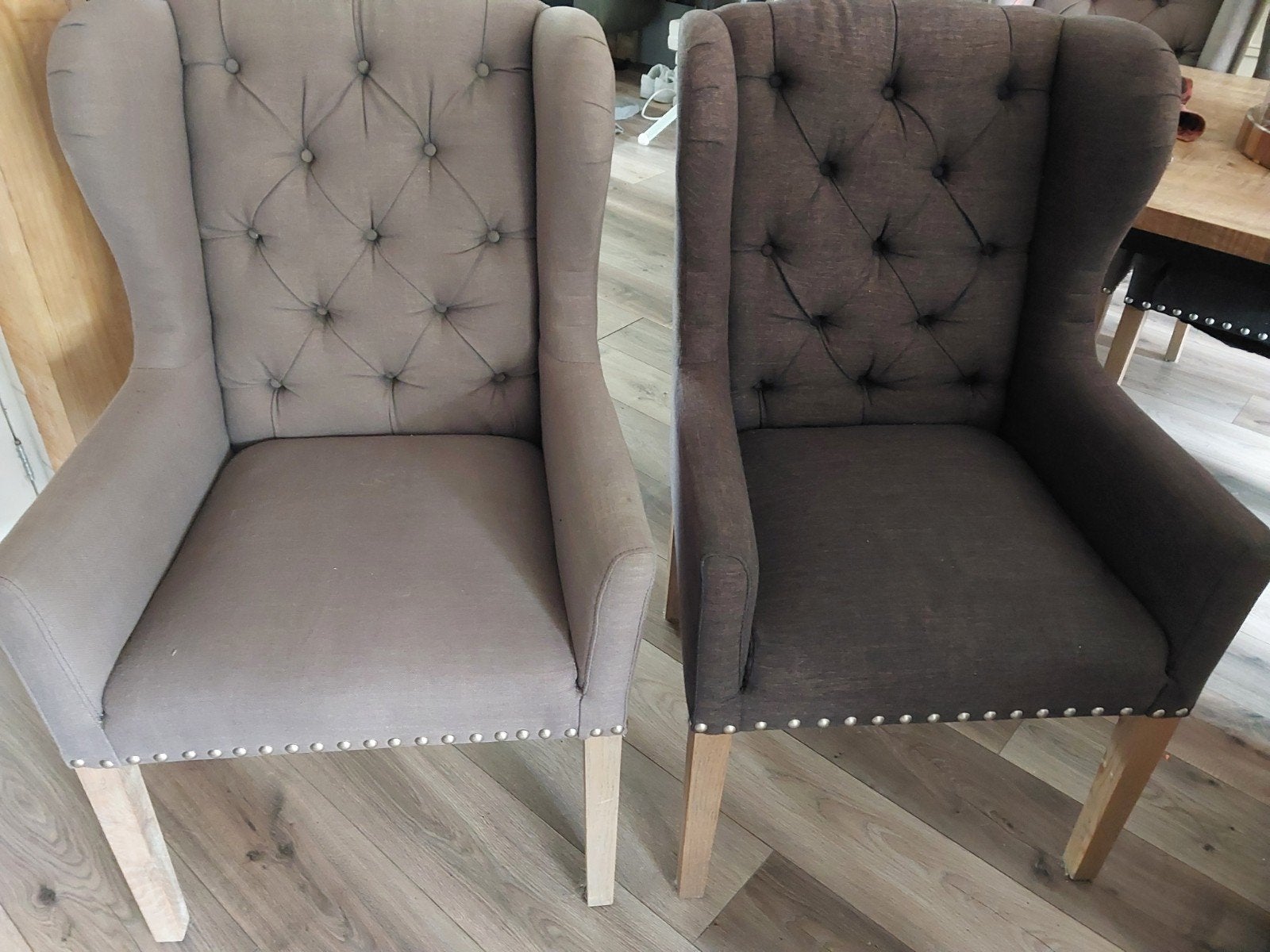 6 Stijlvolle Eetkamerstoelen - Grijs & Bruin, Gebruikt, Overige kleuren, Ophalen of Verzenden, Stof