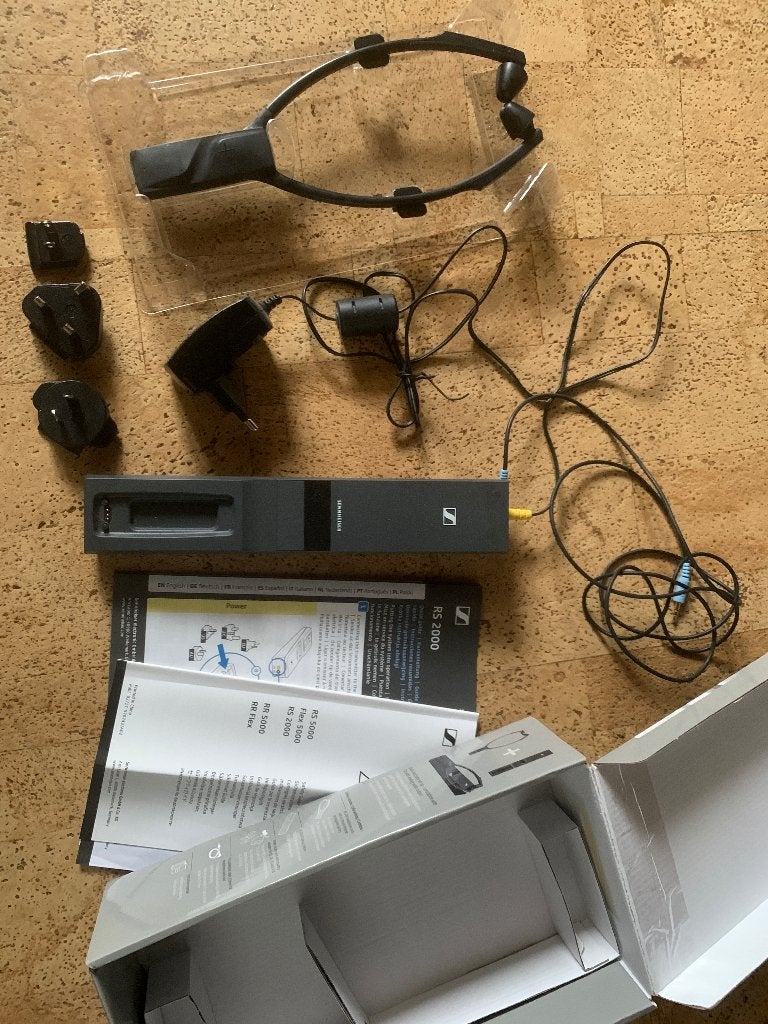 Sennheiser RS 2000 Draadloze TV Hoofdtelefoon koptelefoon, Audio, Tv en Foto, Koptelefoons, Ophalen of Verzenden, Zo goed als nieuw