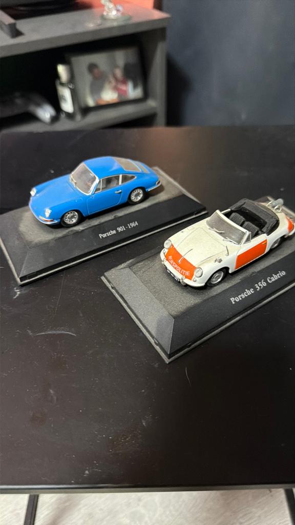 2x Porsche modelauto's: 901 (1964) en 356 Cabrio Rijkspoliti, Ophalen, Gebruikt, Auto, Overige merken