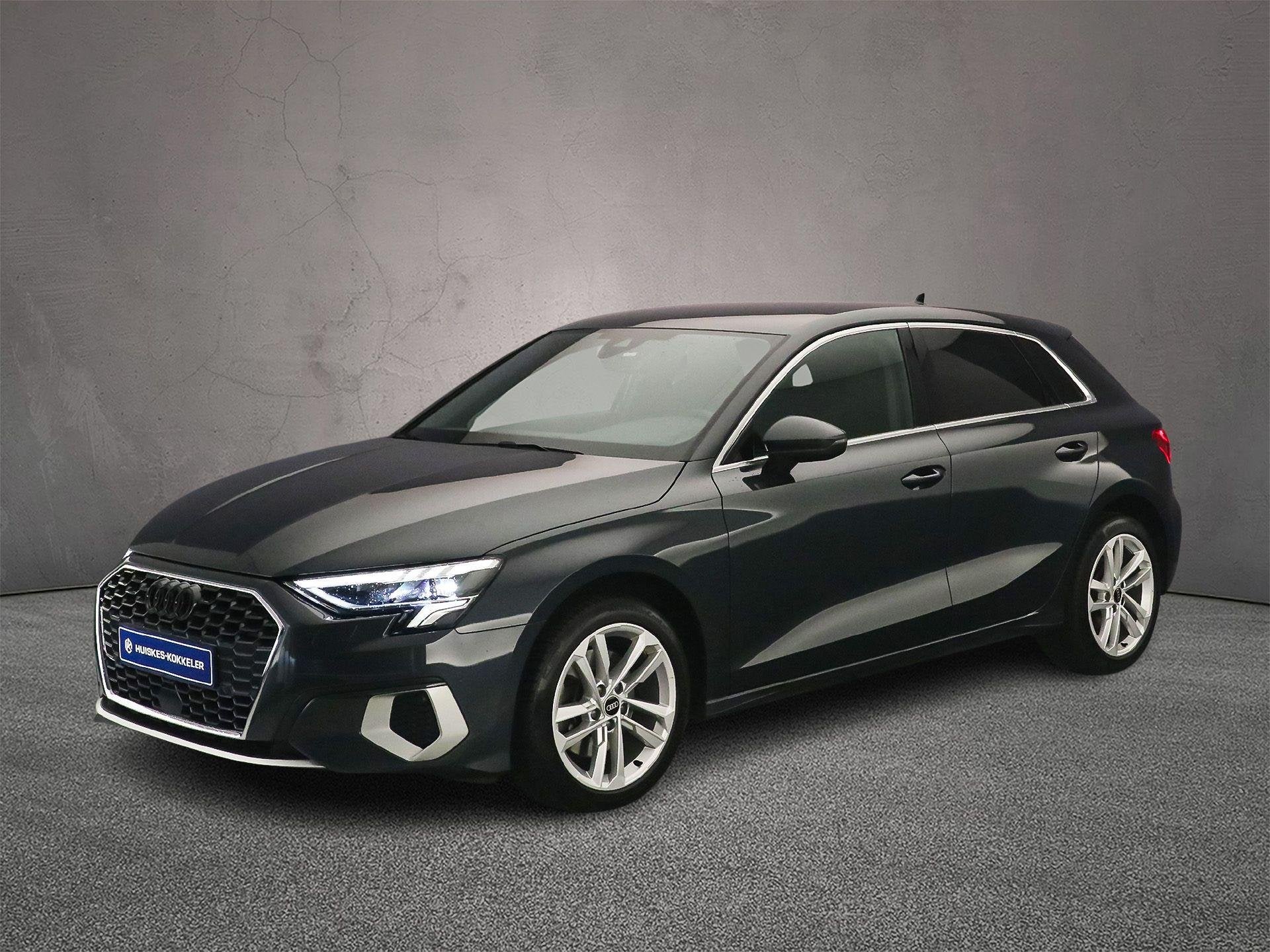 Audi A3 Sportback 30 TFSI Business edition | Apple/Android P, Stof, Gebruikt, Origineel Nederlands, Bedrijf