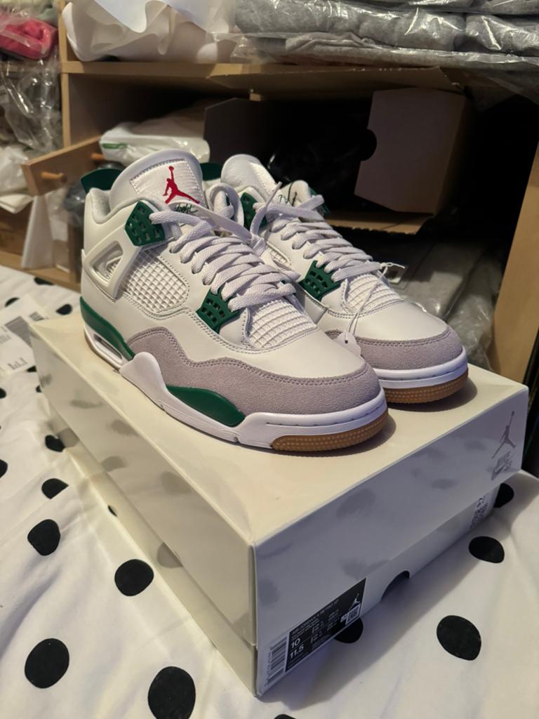 Jordan 4 Pine green maat 44 - US10 - Nieuw, Overige kleuren, Nieuw, Ophalen of Verzenden, Sneakers of Gympen