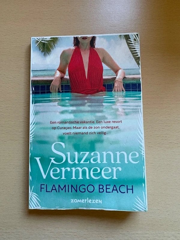 Suzanne vermeer Flamingo beach, Ophalen of Verzenden, Zo goed als nieuw, Nederland