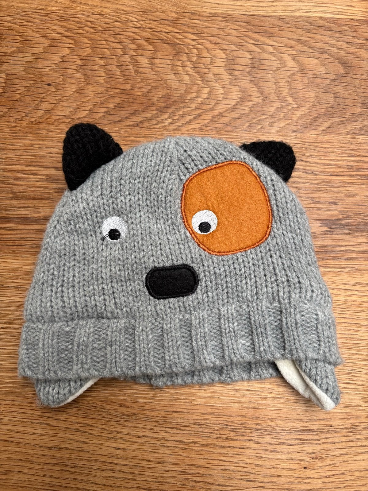 Leuke gebreide muts met honden gezichtje voor baby's, Kinderen en Baby's, Ophalen, Gebruikt, Jongetje of Meisje, Maat 68