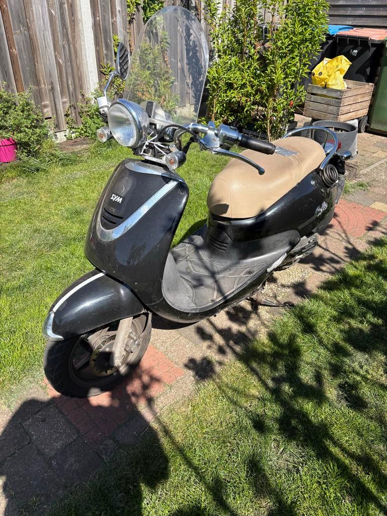 Sym Cello scooter en agm vx50 frame, Fietsen en Brommers, Ophalen, Gebruikt, Overige modellen, Maximaal 45 km/u