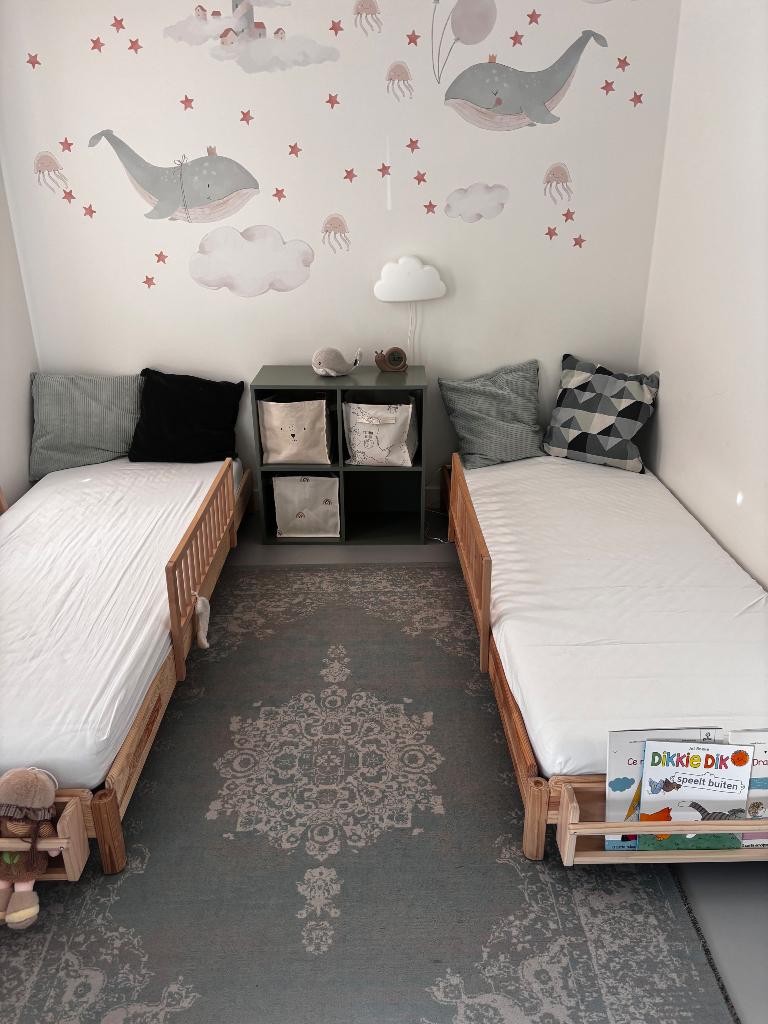 2x een persoonsbed voor kinderen (excl. mattresses), Ophalen, 70 tot 85 cm, Zo goed als nieuw, Lattenbodem